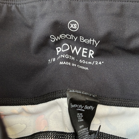 Sweaty Betty Power 7/8 workout leggings in blue floral pop, SIZE XS NEW. 0615 - Picture 10 of 10